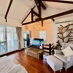 Patong Seaview 2Bedrooms White House