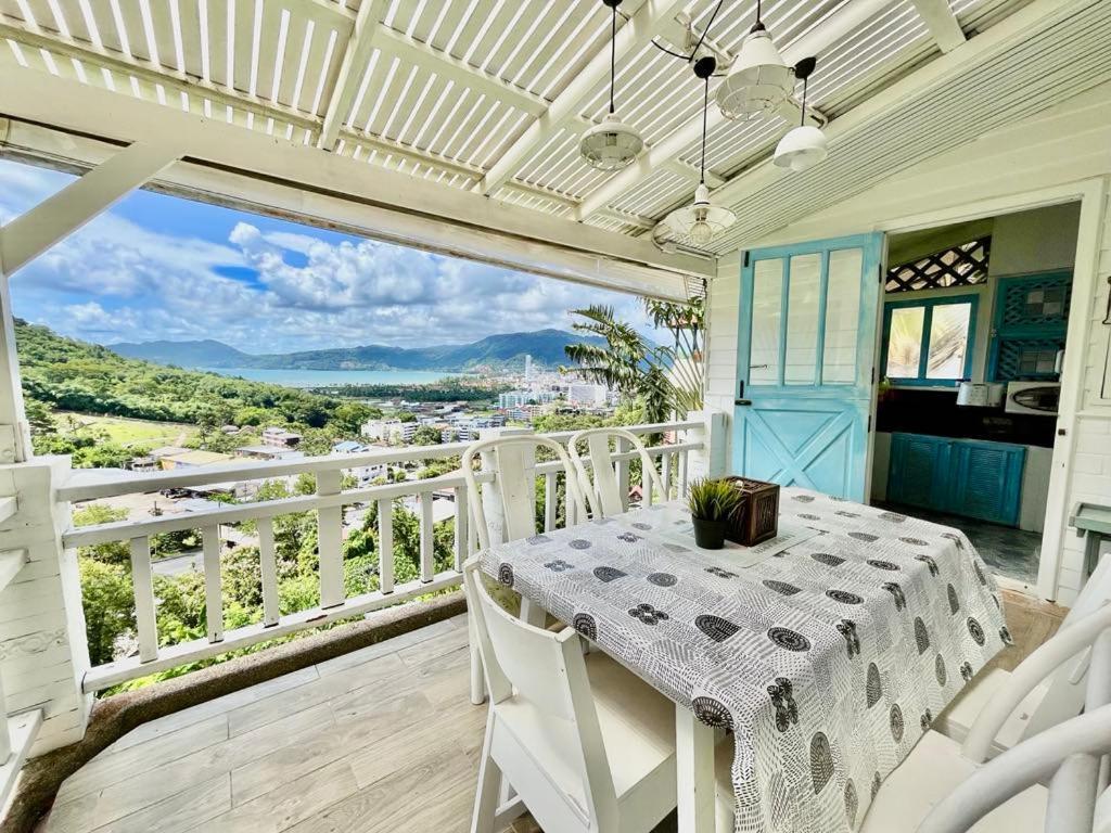 Holiday home Seaview 2bedrooms White House Patong